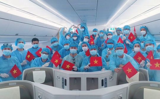 Việt Nam và Ukraine hợp tác đưa người mắc kẹt ở Việt Nam và Ukraine trở về nước