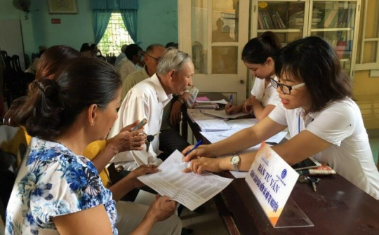 Chi trả lương hưu và trợ cấp BHXH tháng 4-5/2020 vào cùng một kỳ