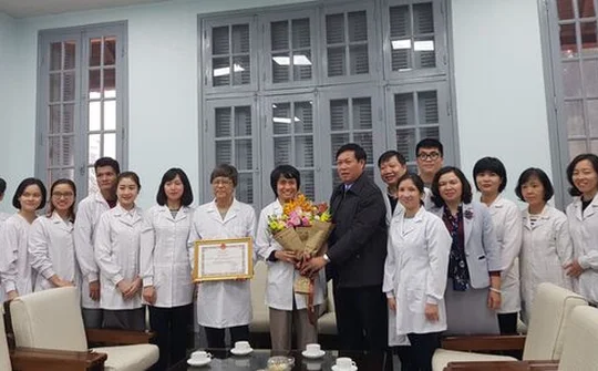 Các nhà khoa học nữ góp công phân lập virus Corona