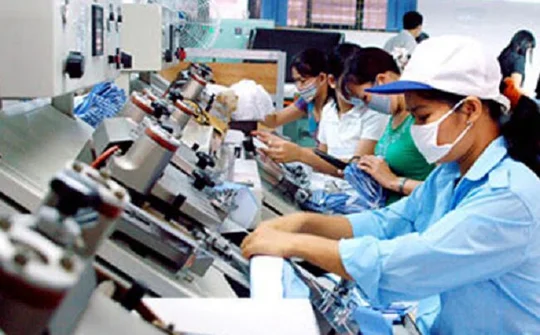 Các giải pháp đồng bộ giảm phí hỗ trợ thiệt hại do COVID-19