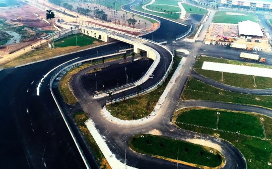 Chuẩn bị tốt nhất giải đua F1 và sẽ dừng nếu dịch diễn biến xấu