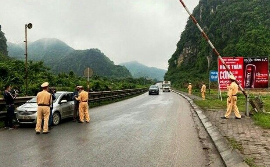 Thanh Hóa: Tạm đình chỉ công tác 02 Chủ tịch UBND xã, thị trấn trong phòng, chống Covid-19