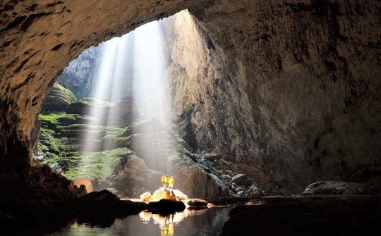 Hang Sơn Đoòng lọt tốp 10 tour du lịch ảo đáng tham quan nhất thế giới