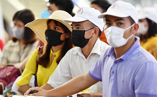 Hỗ trợ trực tiếp cho người dân gặp khó khăn do COVID-19
