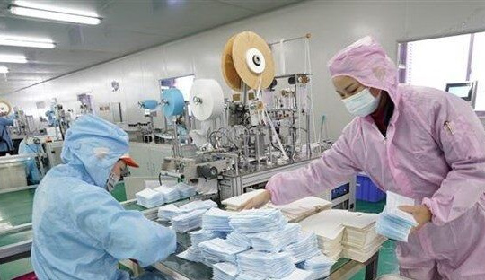 Trung Quốc siết chặt xuất khẩu thiết bị bảo hộ y tế cá nhân