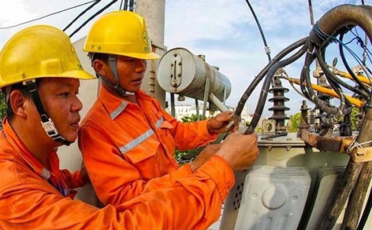 Chính phủ đồng ý giảm giá điện vì Covid-19