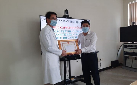 Quảng Nam: Khen thưởng tập thể, cá nhân điều trị thành công ca bệnh Covid-19 số 57