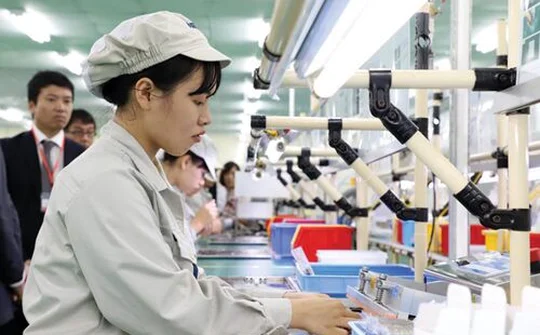 Giải pháp tổng lực đưa nền kinh tế bật dậy nhanh