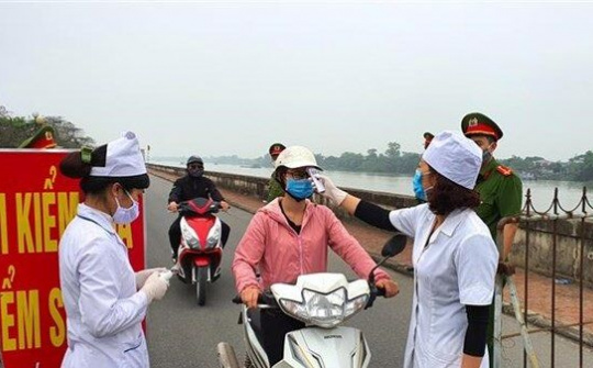 Hãng tin Đức DPA ghi nhận Việt Nam ứng phó dịch thành công nhờ sự đoàn kết của toàn xã hội