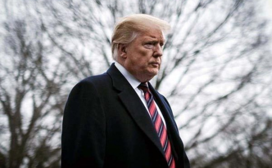 Ông Trump đối mặt quyết định lớn nhất cuộc đời vì Covid-19