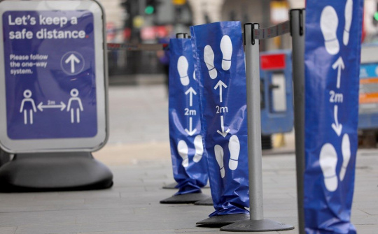 Anh muốn dùng công nghệ Bluetooth của Apple, Google để chống COVID-19