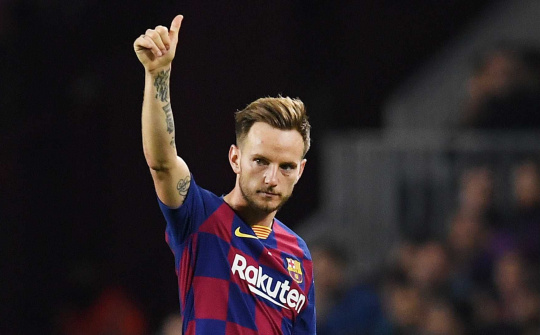 Rakitic: 'Tôi không phải một bao khoai tây'