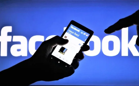 Từ 15/4/2020, tự ý đăng ảnh người khác lên Facebook có thể bị phạt đến 20 triệu đồng