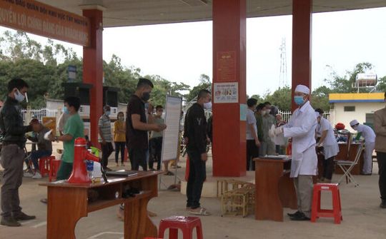 Kon Tum: Xử phạt gần 700 trường hợp liên quan Covid - 19