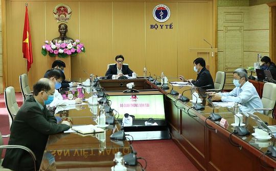 Ban Chỉ đạo thống nhất kiến nghị tiếp tục thực hiện 'cách ly xã hội'