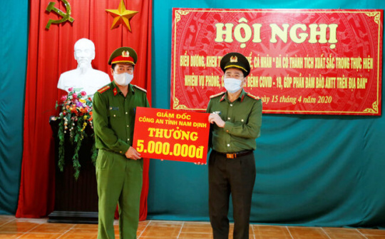 Công an Nam Định khen thưởng 1 tập thể, 3 cá nhân có thành tích xuất sắc