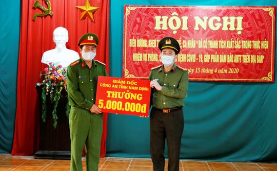 Công an Nam Định khen thưởng 1 tập thể, 3 cá nhân có thành tích xuất sắc