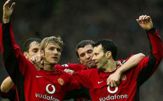 Giggs: 'Beckham tới Real khiến tôi ở lại Man Utd'