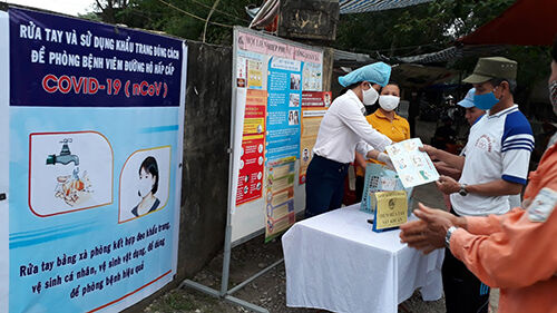 Huyện Hà Trung thực hiện nghiêm quy định phòng, chống dịch bệnh Covid-19