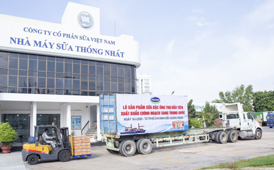 Vinamilk xuất khẩu thành công sữa đặc "Ông Thọ" sang Trung Quốc giữa đại dịch