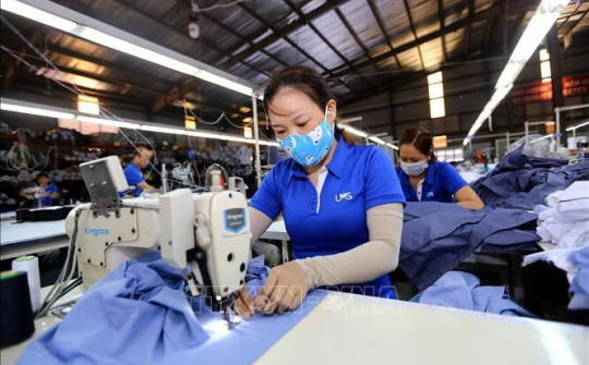 "Khoảng chờ" cho doanh nghiệp khi bước ra biển lớn