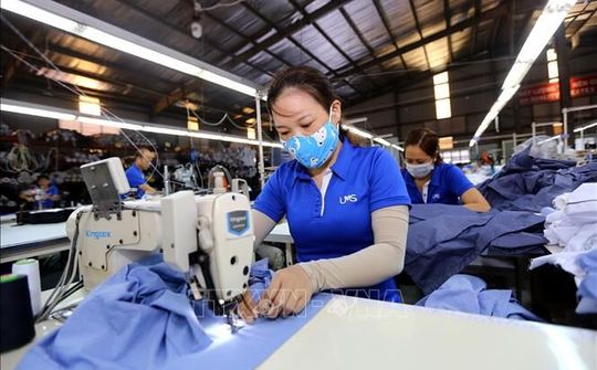 "Khoảng chờ" cho doanh nghiệp khi bước ra biển lớn
