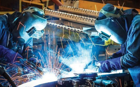 Cần vận hành kinh tế an toàn thay vì đóng băng