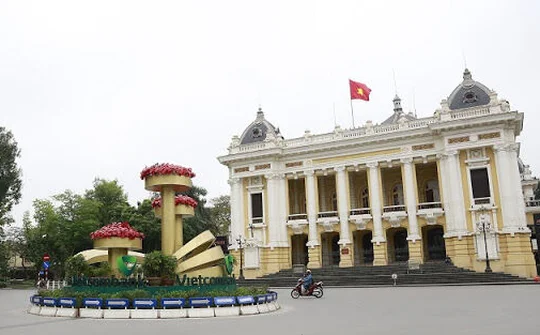 Ban Chỉ đạo đề xuất Hà Nội cách ly xã hội thêm 1 tuần