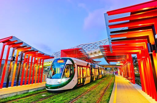 Năng lượng mặt trời - Tương lai “xanh” của ngành đường sắt