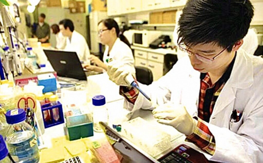 Nâng cao năng lực khoa học-công nghệ trong bối cảnh dịch COVID-19