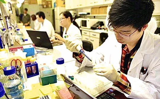 Nâng cao năng lực khoa học-công nghệ trong bối cảnh dịch COVID-19