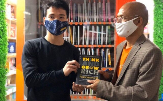 ATM sách tại Hà Nội: Nguồn tri thức giữa tâm dịch