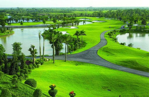Quy định về điều kiện đầu tư xây dựng và kinh doanh sân gôn