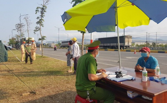 Quảng Nam: Cách ly 15 ngày đối với hàng trăm người về từ TP HCM và Hà Nội