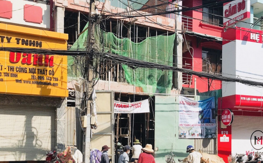 TP. Hồ Chí Minh: Nhiều công trình xây dựng vẫn ngang nhiên thi công, bất chấp Chỉ thị 16 "Cách ly toàn xã hội" đang có hiệu lực ?