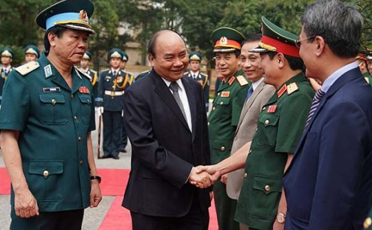 Thủ tướng Chính phủ thăm Quân chủng Phòng không - Không quân
