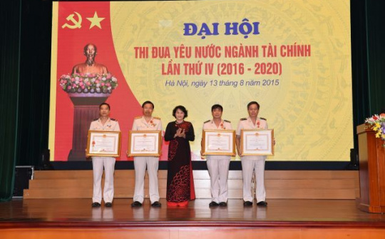 Ngành Tài chính hướng tới Đại hội thi đua yêu nước