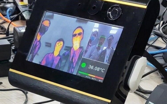 Vingroup công bố sản xuất máy thở và máy đo thân nhiệt