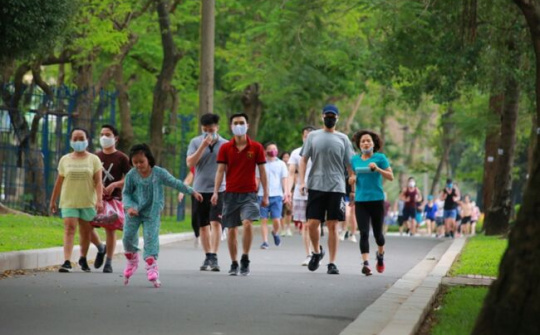 Mức phạt 13 hành vi vi phạm quy định phòng chống COVID-19 tại Hà Nội