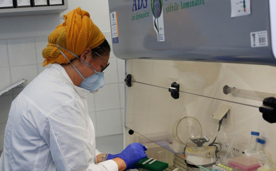 Phương pháp chẩn đoán COVID-19 bằng công nghệ AI không tiếp xúc