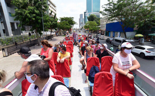 Khó chồng khó đối với ngành du lịch bởi Covid-19