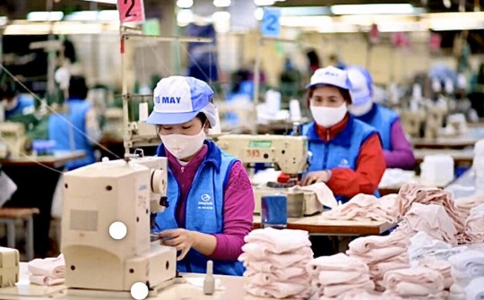 Nên mở rộng chính sách hỗ trợ về thuế cho doanh nghiệp bị ảnh hưởng COVID-19