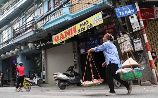 Hỗ trợ bốn nhóm đối tượng khó khăn do ảnh hưởng dịch COVID-19