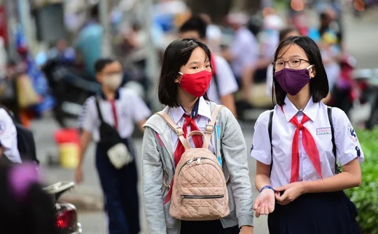 TP.HCM: Phụ huynh đợi chờ phương án “gỡ khó” mô hình bán trú mùa dịch COVID-19