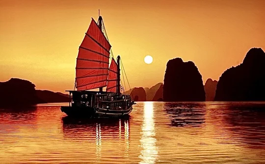 Người Việt Nam đi du lịch Việt Nam