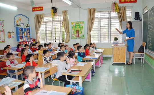 Tăng tính tự chủ cho nhà trường bậc tiểu học
