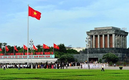 Phục vụ nhân dân vào Lăng viếng Chủ tịch Hồ Chí Minh từ hôm nay