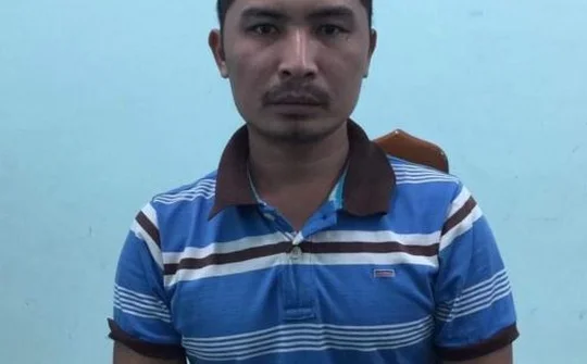 Kon Tum : Bắt đối tượng “bơm” tiền cho lâm tặc phá rừng