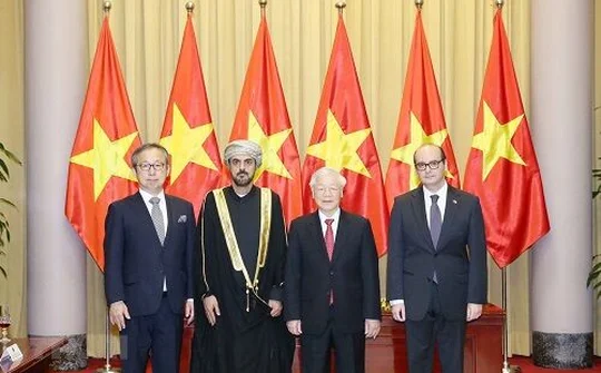 Tổng Bí thư, Chủ tịch nước tiếp các Đại sứ trình Quốc thư