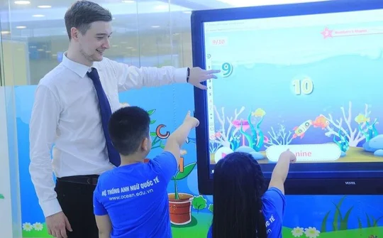 Tưng bừng khai trương với tuần lễ học tiếng Anh miễn phí tại Hà Nội